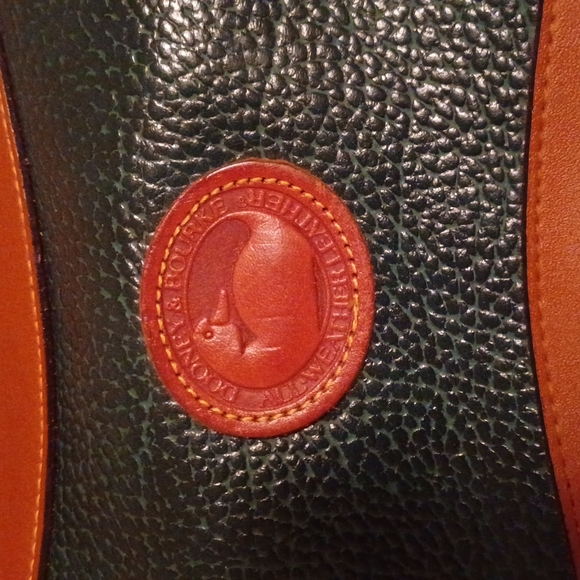 Dooney&Bourke vintage crossbody - Picture 2 of 12